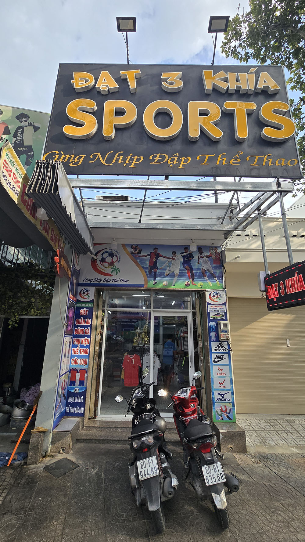 Đạt 3 Khía Sports